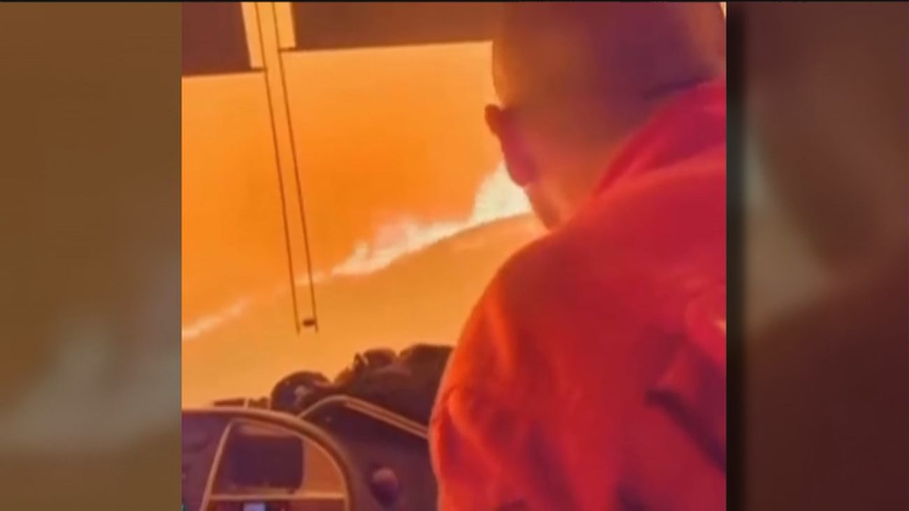 Las sobrecogedoras imágenes de un camión de la UME rodeado por las llamas del incendio de Castellón