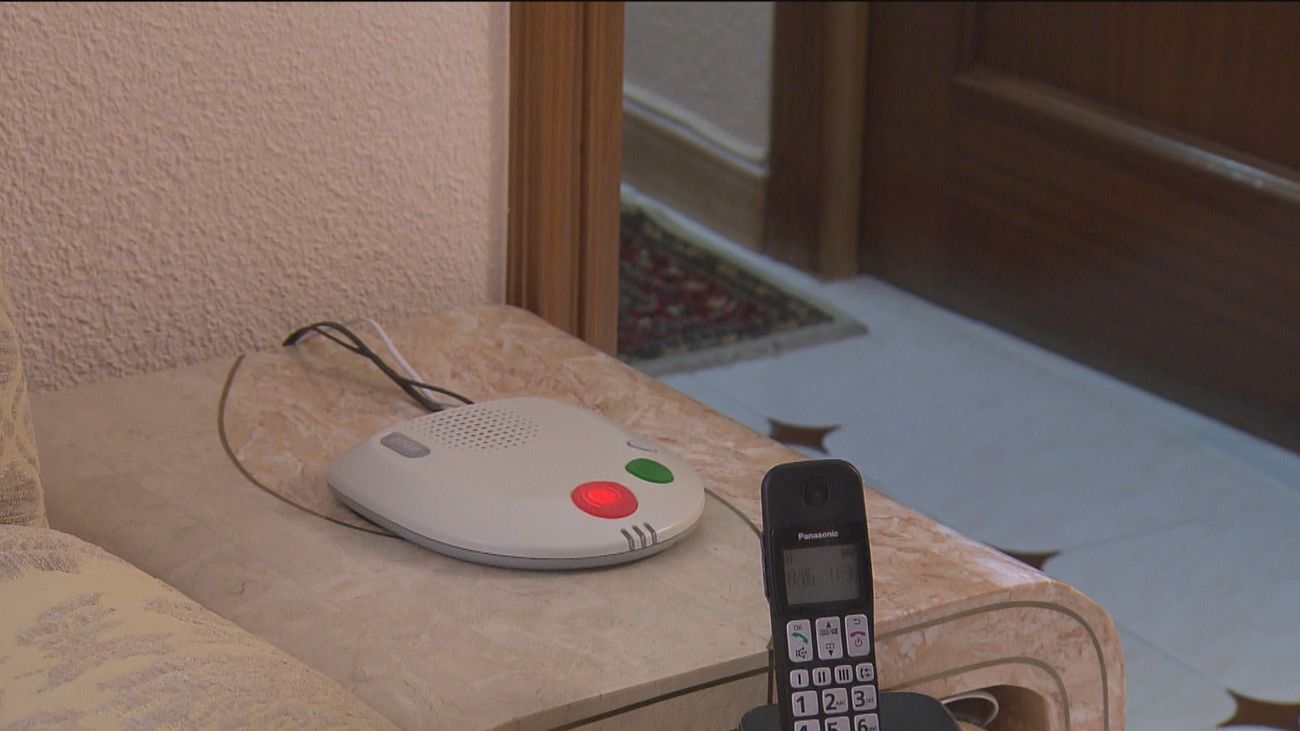 Advierten de estafas a mayores haciéndose pasar por técnicos de la teleasistencia