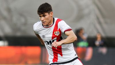 Fran García, jugador del Rayo: "Tenemos una plantilla muy buena y eso se transmite al juego"