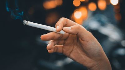 Iniciativa ciudadana para que los nacidos a partir de 2010 no puedan comprar tabaco