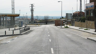Cortes en el paseo Joaquín Ruiz-Giménez de Torrelodones por obras de remodelación