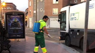 El Molar refuerza la limpieza de aceras y calzadas del municipio