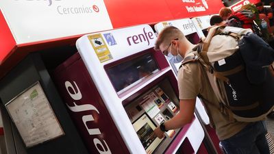 Renfe recomienda adquirir los abonos gratis antes del 5 de septiembre