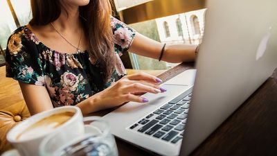 Desmanteladas 49 tiendas ‘online’ que vendían productos cuyos compradores nunca llegaban a recibir