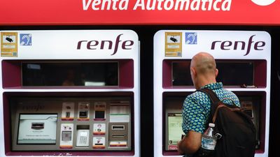 Renfe expide 158.000 abonos gratuitos de Cercanías y Media Distancia en dos días
