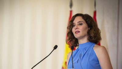 Ayuso entrega este lunes la Gran Cruz de la Orden del 2 de mayo a los agentes de Policía y Guardia Civil desplegados en Ceuta y Melilla