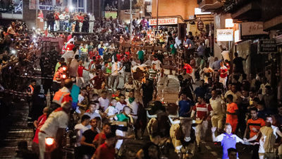 Un multitudinario encierro del 'farol' sin incidentes inaugura las fiestas de San Sebastián de los Reyes