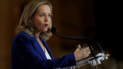 Nadia Calviño prevé que el IPC "seguirá en descenso en los próximos meses"