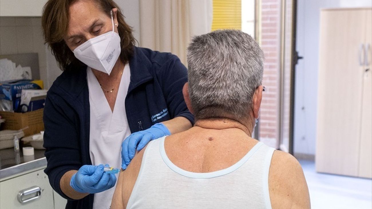 Vacunación contra la gripe estacional en un centro de salud de Madrid