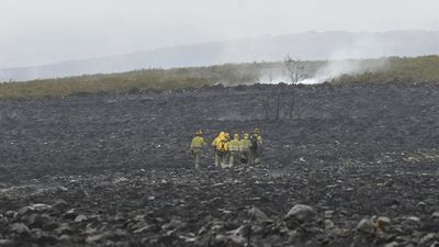 Consiguen frenar el avance del fuego declarado en el campo de tiro del Teleno