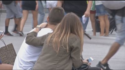 Amor en tiempos de Redes Sociales: 1 de cada 6 solteros españoles admite estar enganchados a aplicaciones de citas