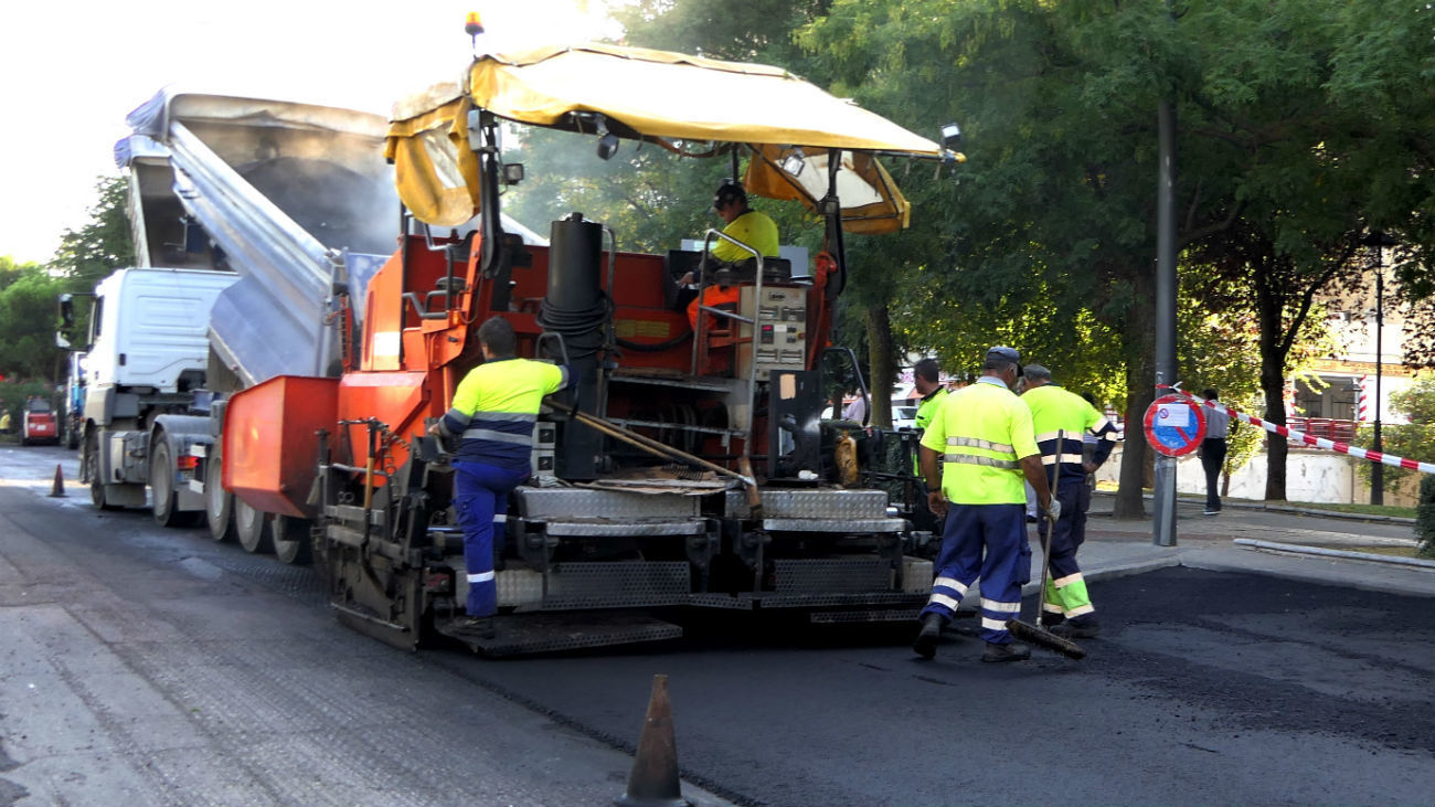 Móstoles mantiene hasta el día 10 el protocolo de protección laboral municipal por alerta de calor