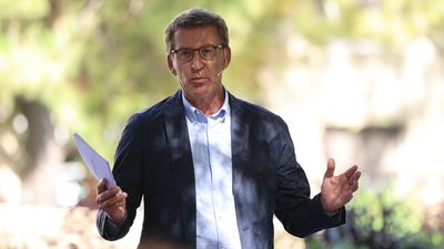 Feijóo celebra la bajada del IVA del gas aunque sea "a rastras" y tras "insultar al PP"