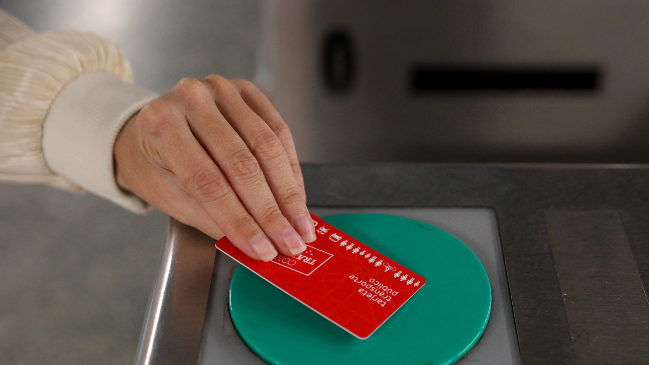 Madrid multiplica por 10 la venta de abono transportes tras la entrada en vigor de la rebaja