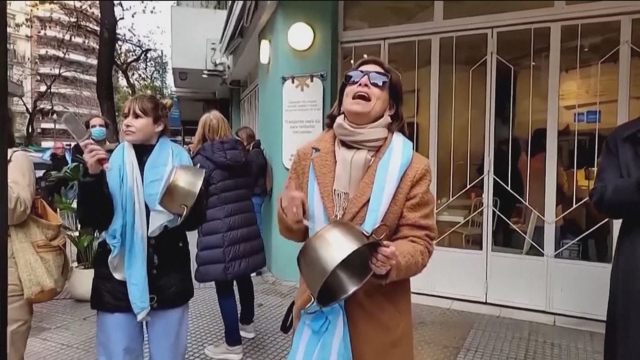 Argentina, dividida sobre Kirchner: ¿Intento de atentado o montaje?