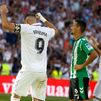 2-1. El Real Madrid gana al Betis y afianza su liderato
