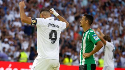 2-1. El Real Madrid gana al Betis y afianza su liderato