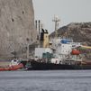 Bandera roja para el baño en dos playas de Gibraltar a causa del vertido del buque accidentado