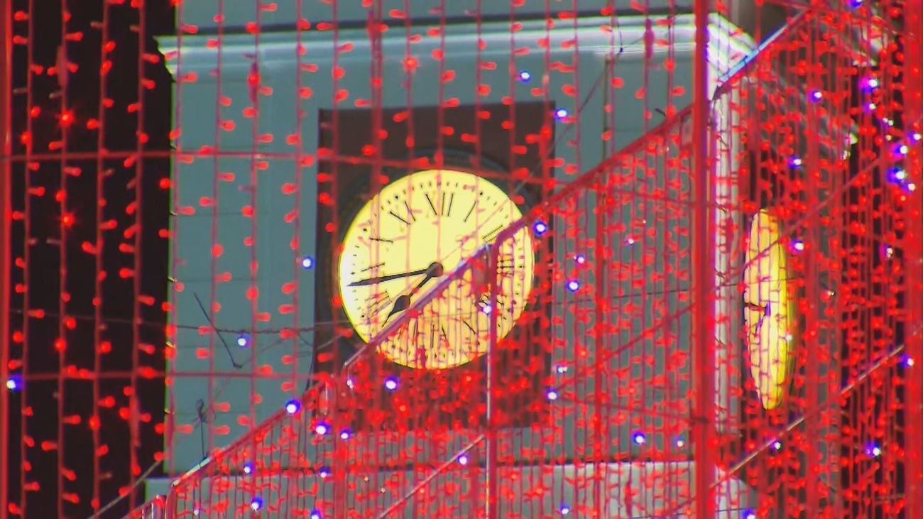 Sí habrá uvas en la Puerta del Sol, a pesar de que 'la ballena' no se retire hasta 2023