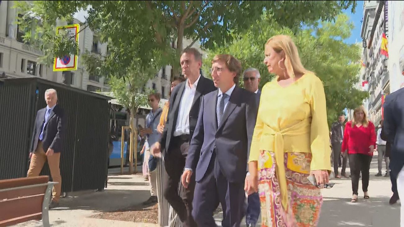 Madrid renueva la calle Alcalá entre Cibeles y Cedaceros