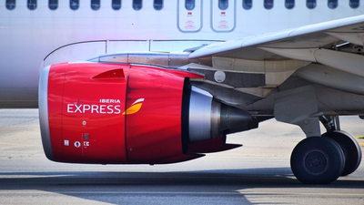Las huelgas en Iberia Express y Ryanair dejan 6 cancelaciones y 274 retrasos