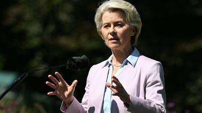 Von der Leyen pide limitar el precio del gas ruso y tasa de solidaridad a las energéticas