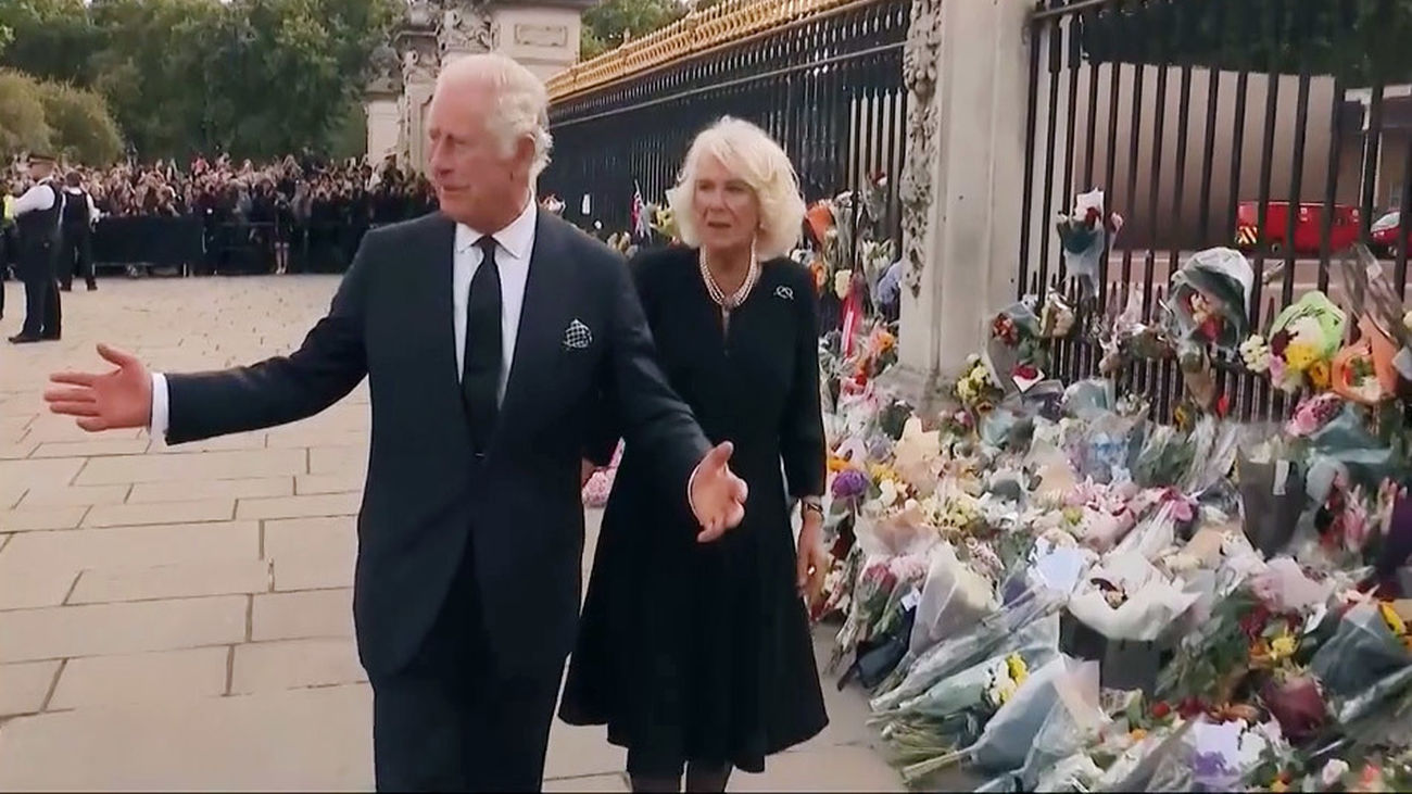 John Carlin: “Carlos de Inglaterra no ha sabido guardarse sus opiniones"