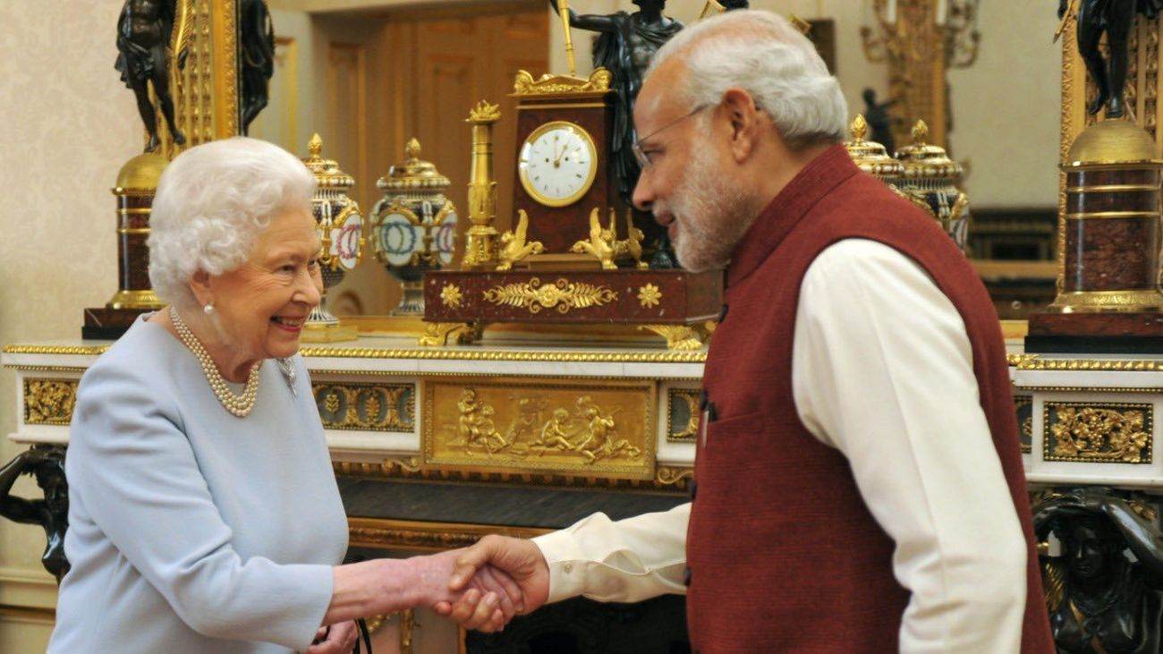 Encuentro entre la reina Isabel II y el mandatario indio Narendra Modi