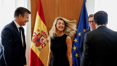 Nueva grieta en el Gobierno: Yolanda Díaz e Irene Montero piden a sus socios 'soluciones' con respecto a la cesta de la compra