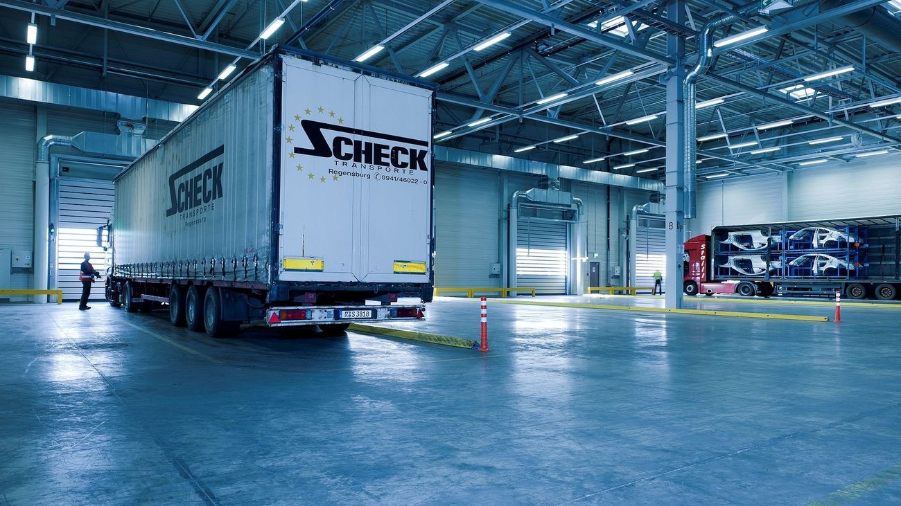 Adecco ofrece 1.500 empleos para trabajar en Eurocen, su división logística