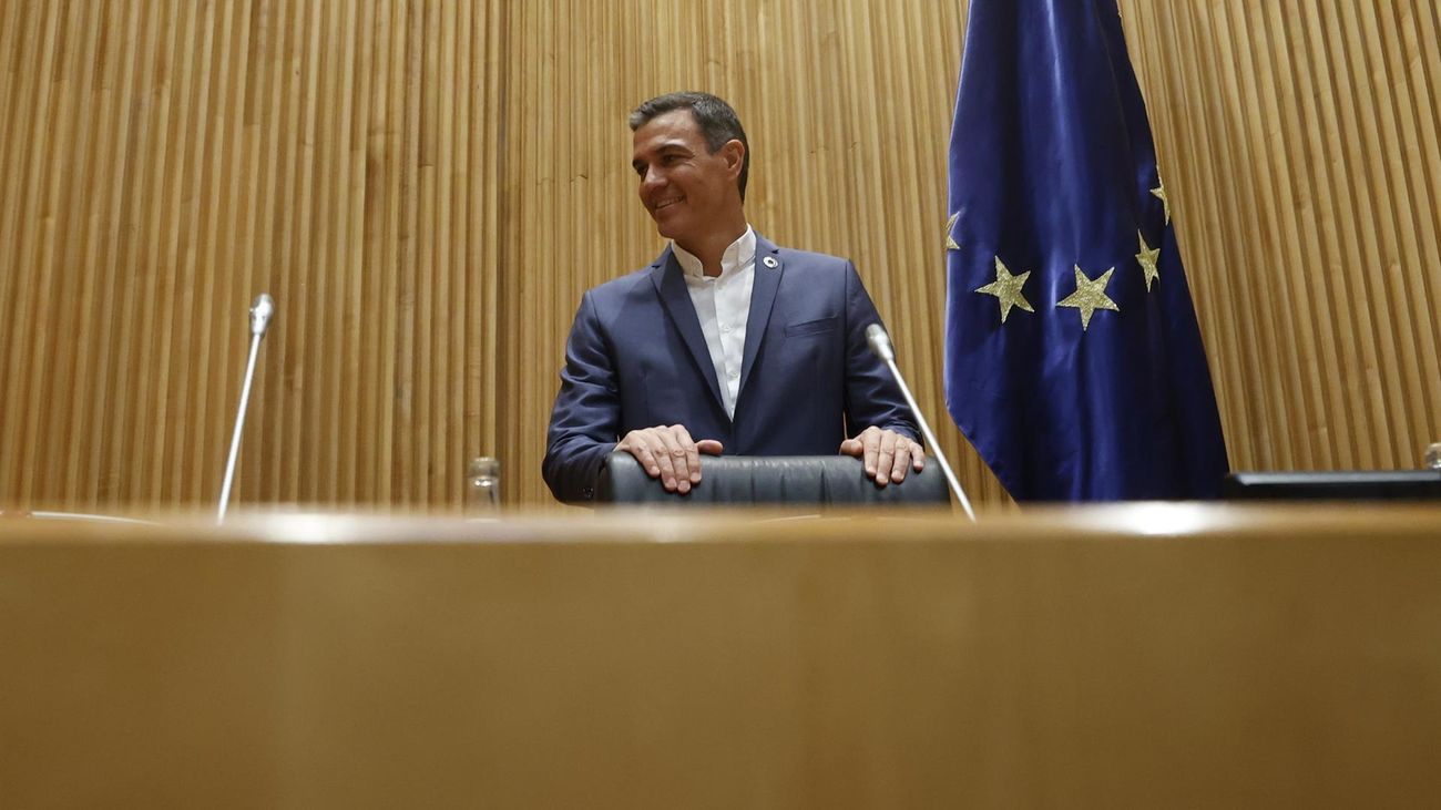 Pedro Sánchez reúne a sus parlamentarios para pedirles que se impliquen al máximo en lo que queda de legislatura