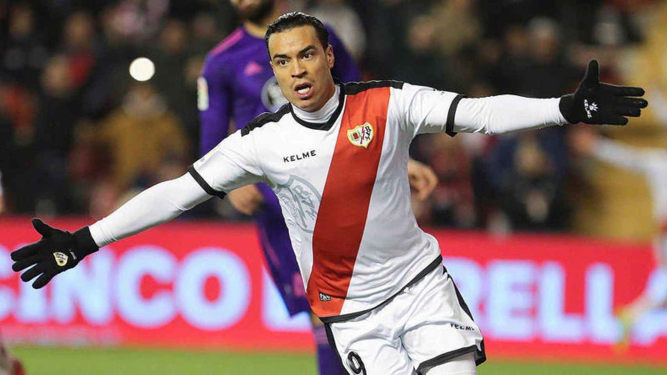 Raúl de Tomás regresa al Rayo Vallecano tres años después