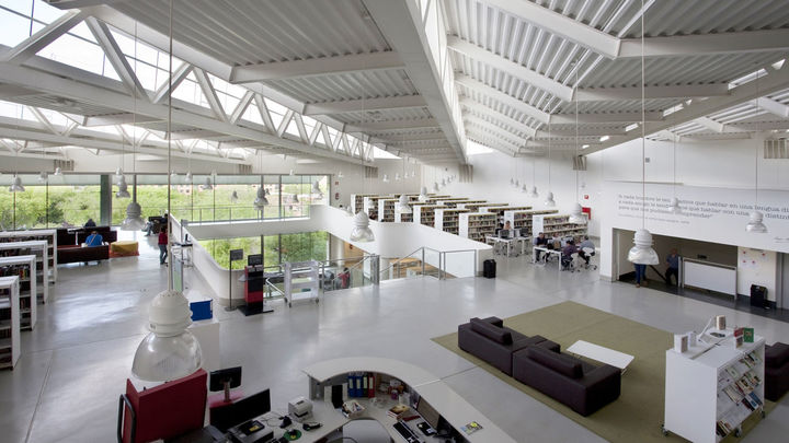 Biblioteca Luis Rosales, Carabanchel / EUROPA PRESS