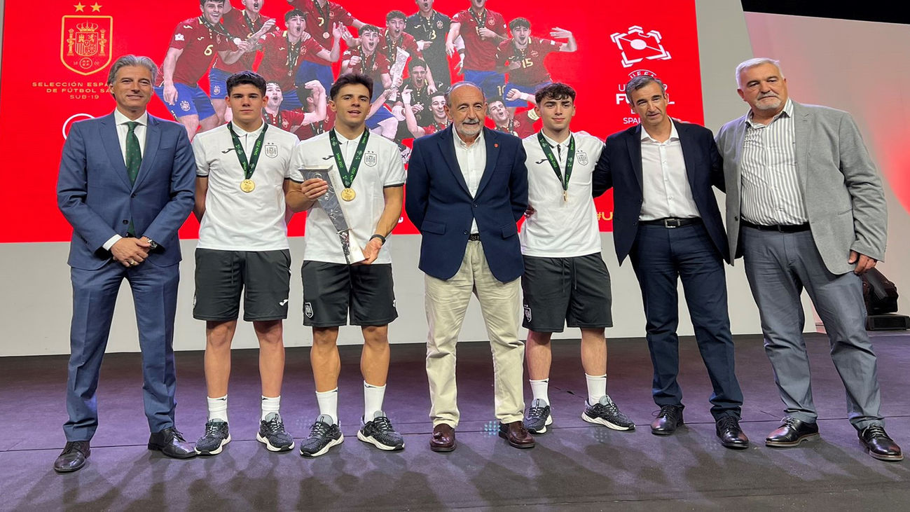 Tres madrileños, en la selección española sub'19 campeona de Europa de fútbol sala