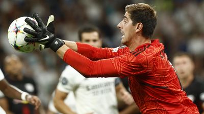 Courtois, un muro para el derbi