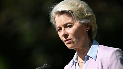 Bruselas receta ahorrar luz y ataca a los beneficios de las energéticas