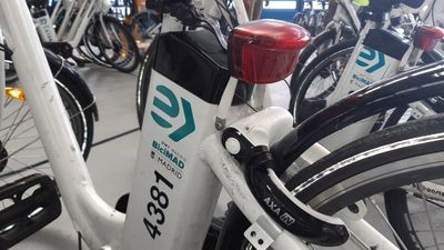 La EMT ofrece una hora de viaje gratis en BiciMAD , BiciMAD GO, BiciPARK y descuentos en recarga eléctrica