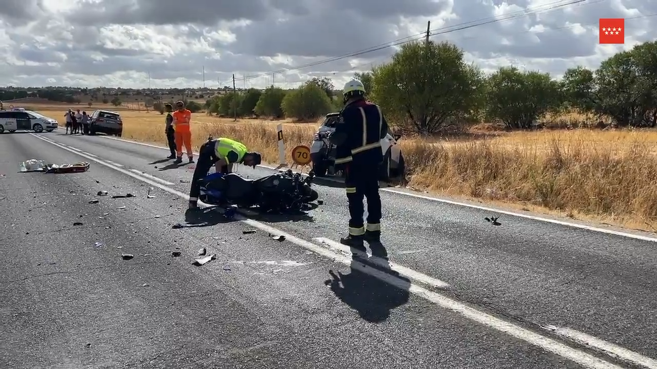 Herido muy grave un motorista de 19 años al impactar con un coche en la M-219, en Pozuelo del Rey