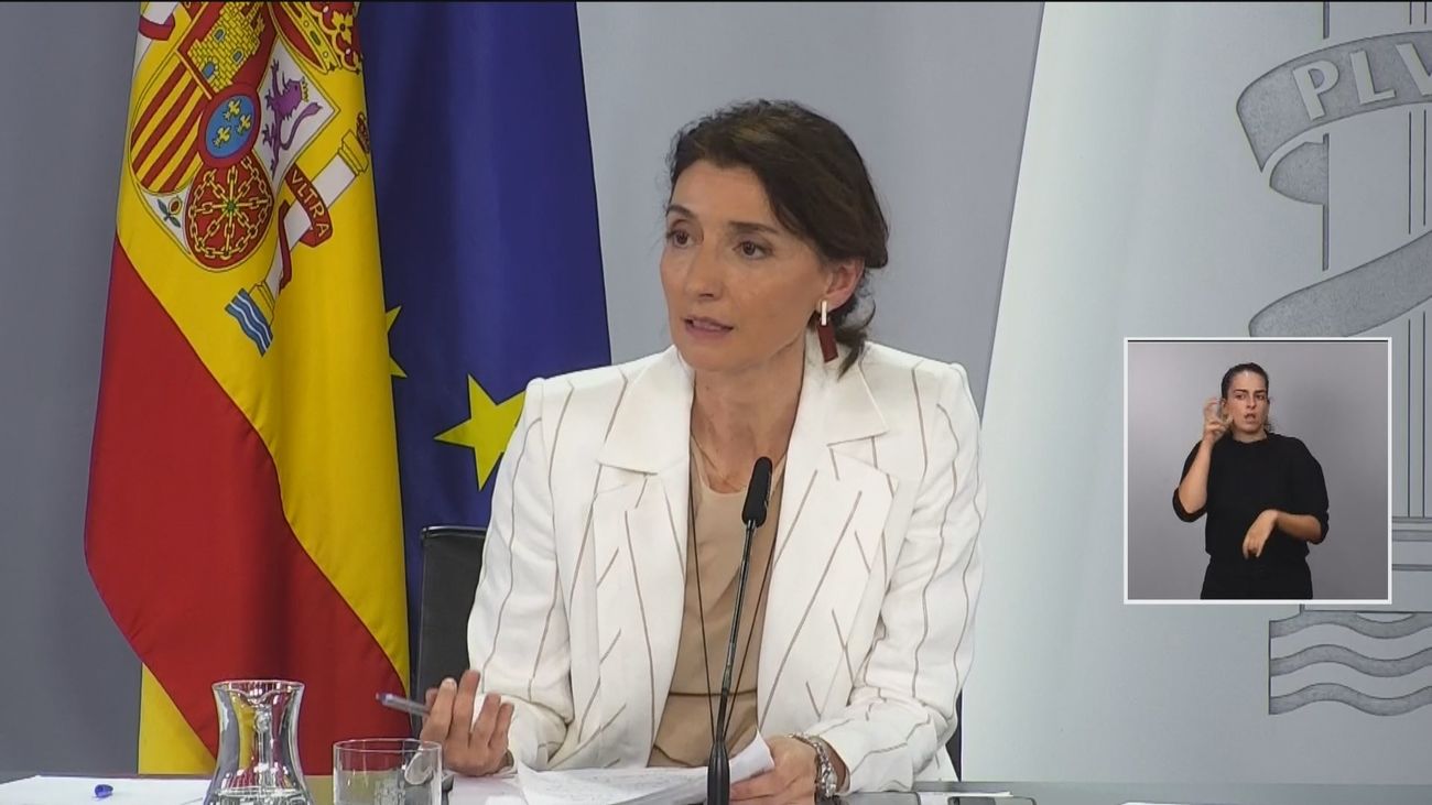 La ministra de Justicia, Pilar Llop asegura que “a veces voy en el metro o en autobús y escucho a la gente” preocupada por el CGPJ