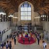 Unos 6 kilómetros de fila para ver el féretro de Isabel II en Londres