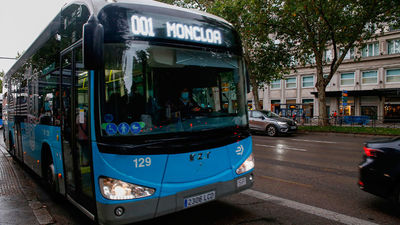 Expertos en movilidad de 13 ciudades europeas viajan en la línea 001 de EMT, la primera cero emisiones y cero costes