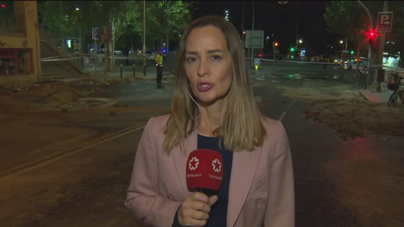 Cortes de trafico, garajes y bajos inundados por una rotura del Canal en Arganzuela