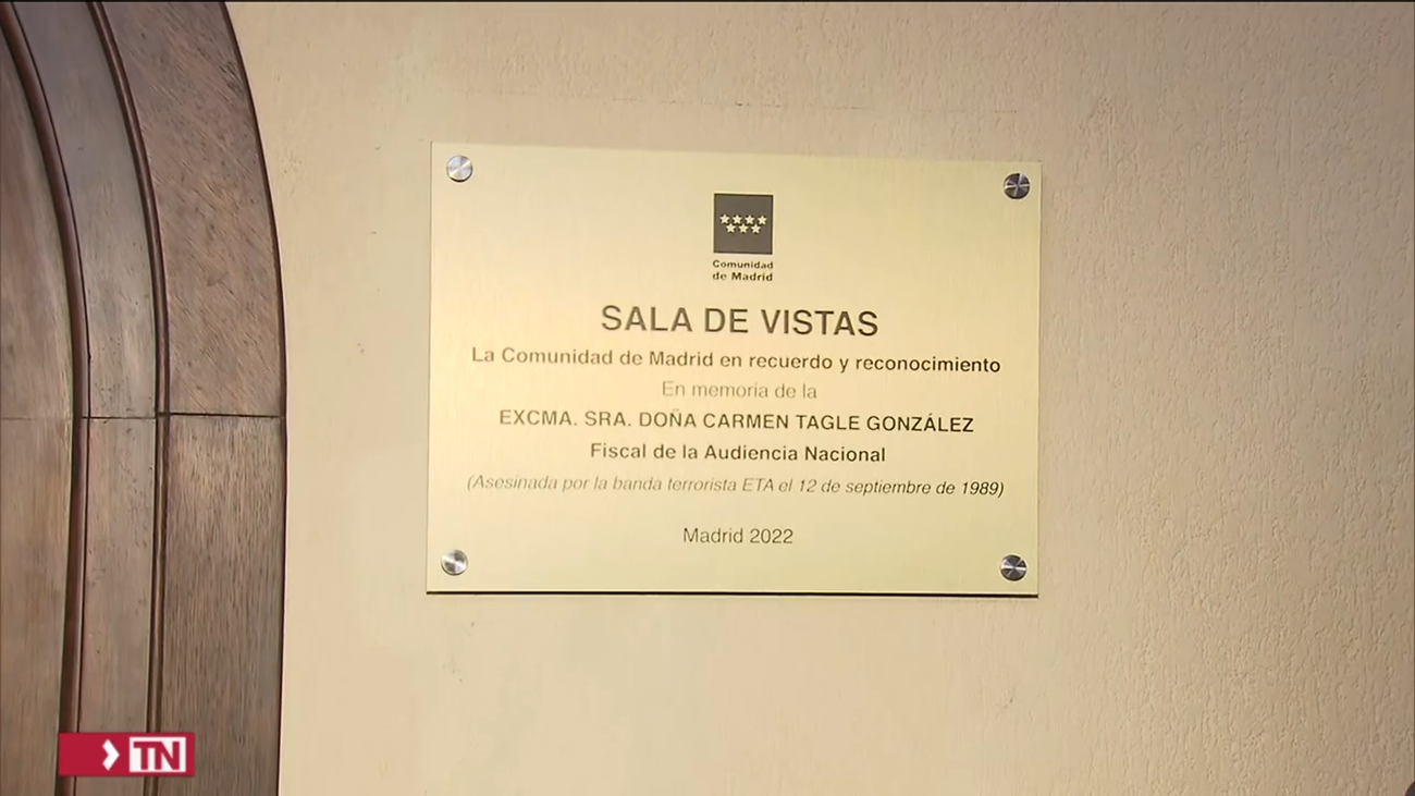 La Comunidad de Madrid coloca en el TSJM una placa en recuerdo de Carmen Tagle, la fiscal asesinada por ETA