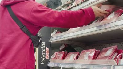 La inflación ahoga a los españoles: "Si compro carne no puedo comprar pescado"