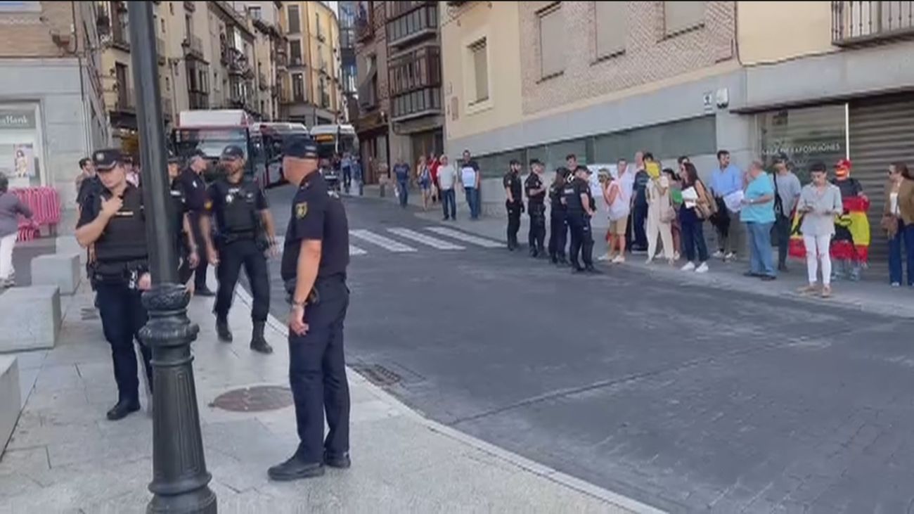 Abucheos a Pedro Sánchez en Toledo