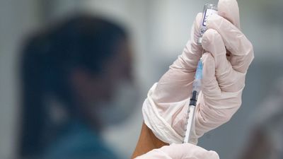 EMA recomienda autorizar las vacunas de la Covid-19  de BioNTech/Pfizer y Moderna como comercialización estándar