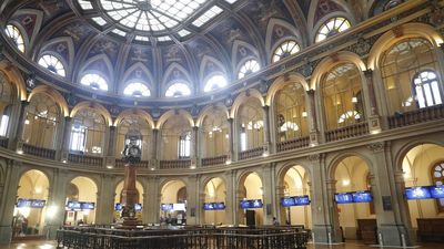 La bolsa española se acerca a los 8.000 puntos con una subida del 0,11%