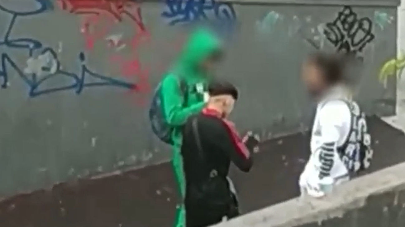 Sexo y consumo de droga a plena luz del día en Lavapiés