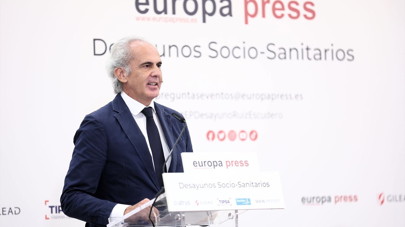 Escudero anuncia un Plan de Salud Bucodental para niños y adolescentes