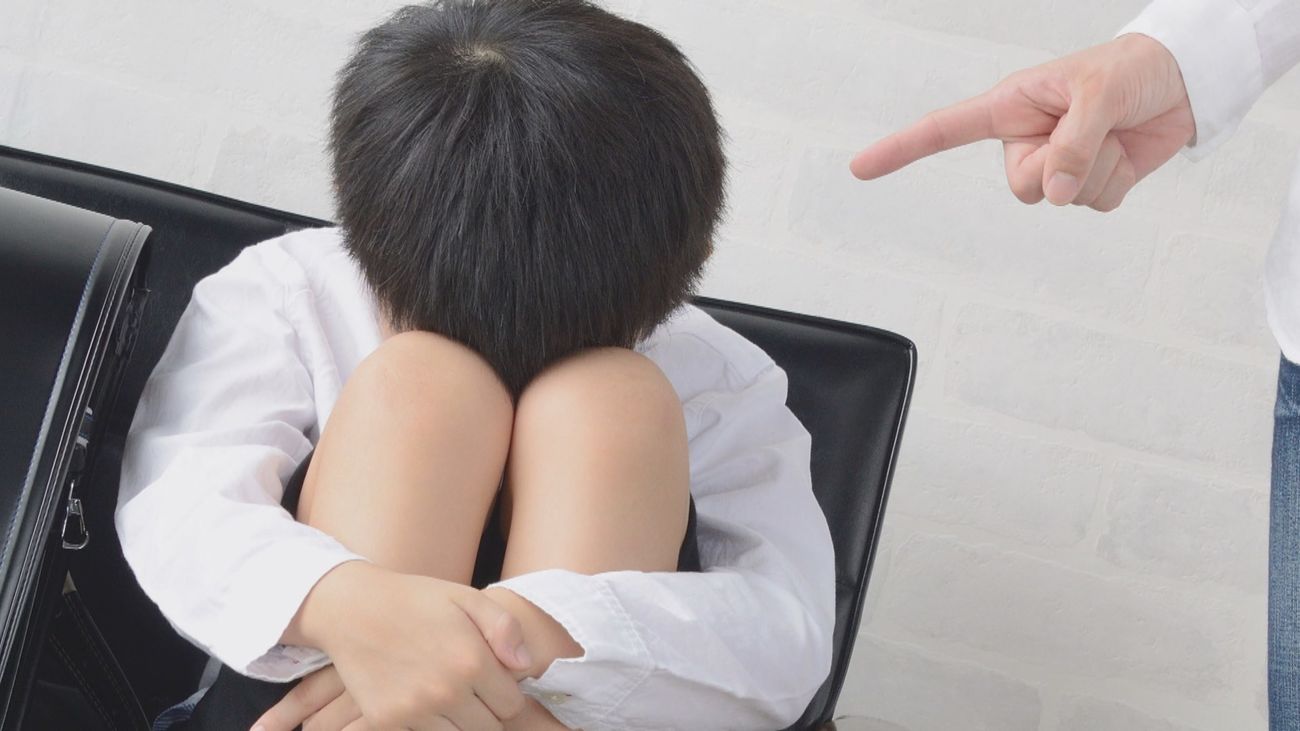 Piden dos años de prisión para un padre que encerraba a su hijo en un cuarto oscuro en Mallorca